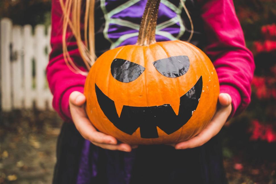 Free Image of Jack-o\'-lantern 
